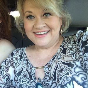 Meet your Posher, Dede